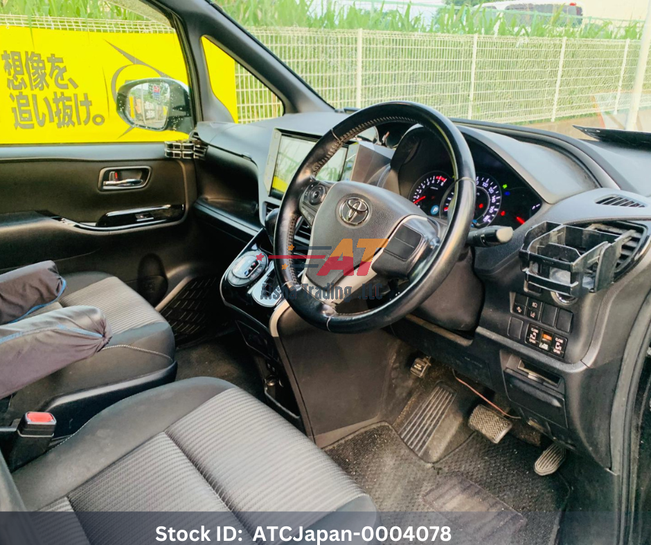 2017 Toyota Voxy